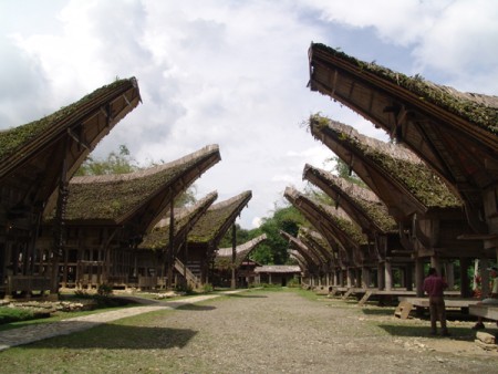 Traditioneel Toraja dorp, Nanggala