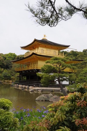 Kin -kaku-ji, Gouden tempel